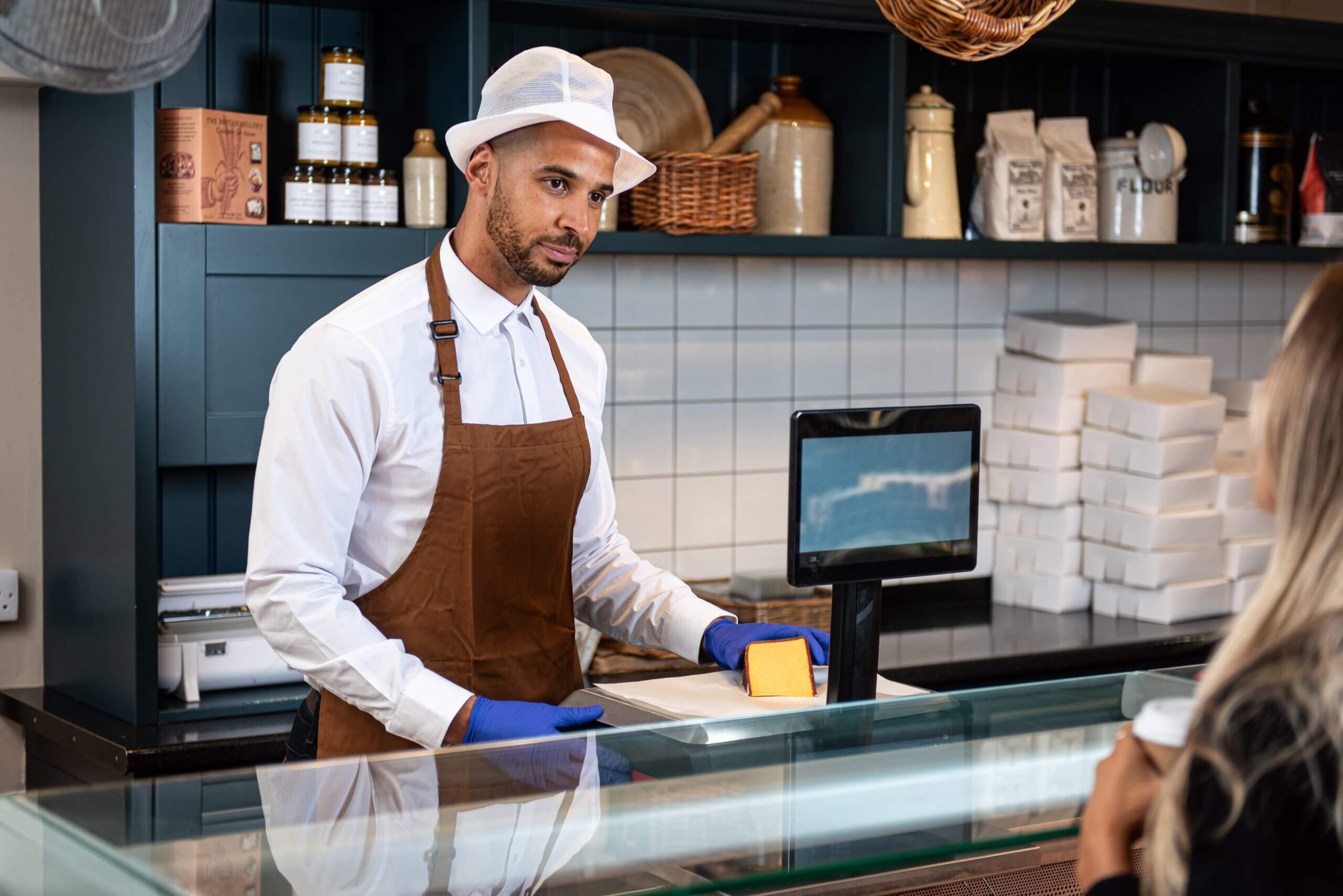 Avery X Pro: 2026 Scale Accuracy Standard for High-Volume Retail