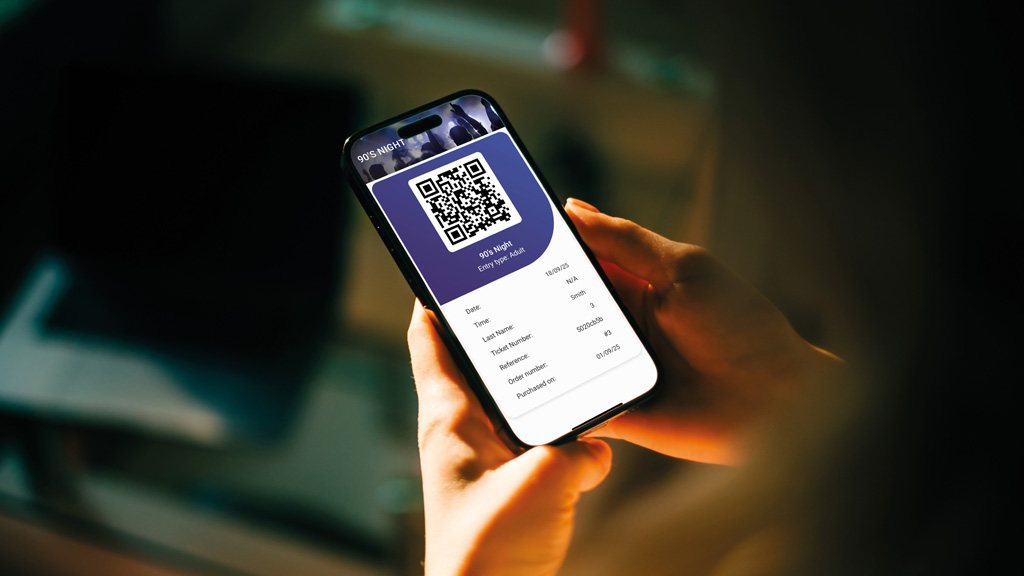 Members Club Bar POS Systems & QR code customer accounts for Smartphones